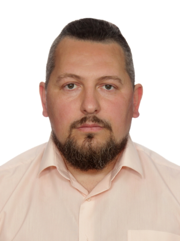 Киях Михаил Валерьевич.