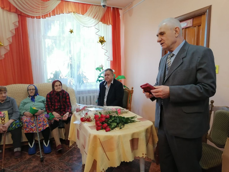 В преддверии праздника. В преддверии праздника.