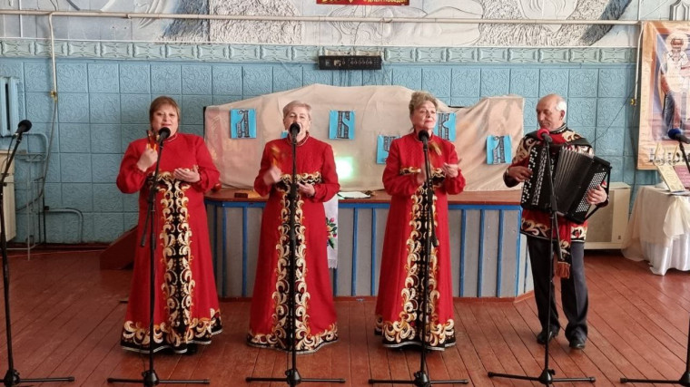 В словах и музыке – единая душа. В словах и музыке – единая душа.